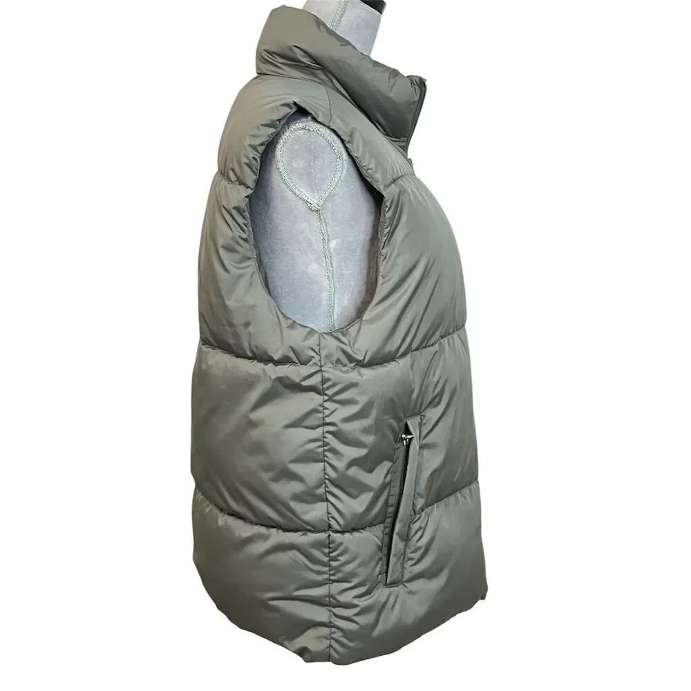 Old Navy Men's Water-Resistant Puffer Vest Olive Green M Outdoor Adventure